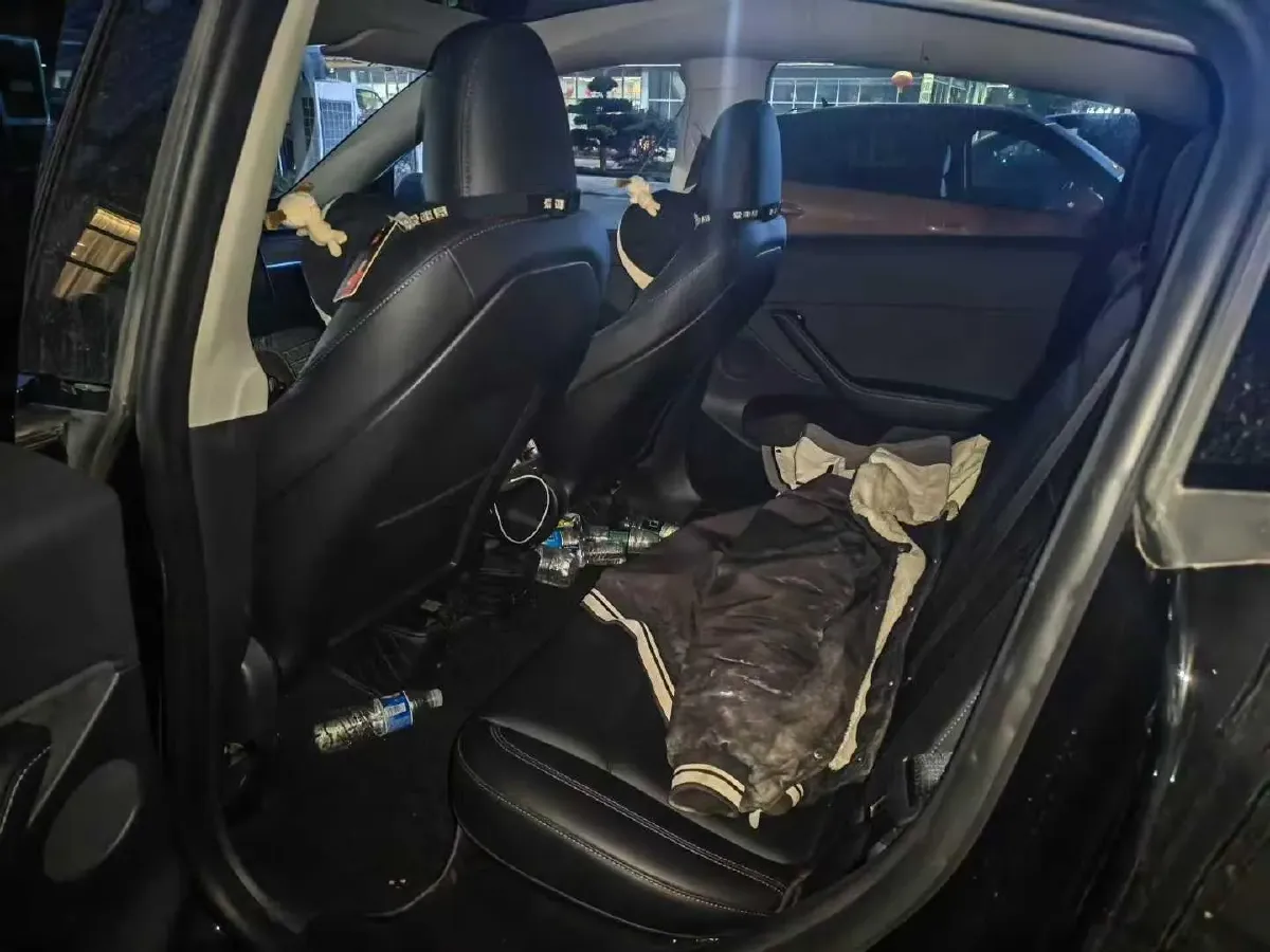 2022 Tesla Model Y BEV 60KWH,autocango,china used car exporter,china ev exporter,chinese used car exporter,chinese used ev exporter