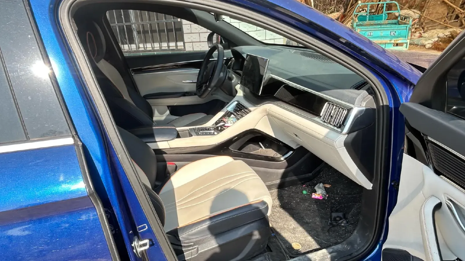 2021 Geely JiaJi 1.5T 177HP L3 7DCT PHEV 11.3KWH,autocango,china used car exporter,china ev exporter,chinese used car exporter,chinese used ev exporter