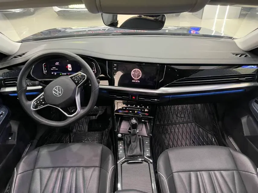 2023 Volkswagen Passat 2.0T 186HP L4 7DCT,autocango,china used car exporter,china ev exporter,chinese used car exporter,chinese used ev exporter