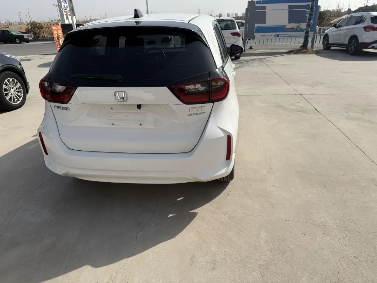 2022 Honda Fit 1.5L 131HP L4 CVT,autocango,china used car exporter,china ev exporter,chinese used car exporter,chinese used ev exporter