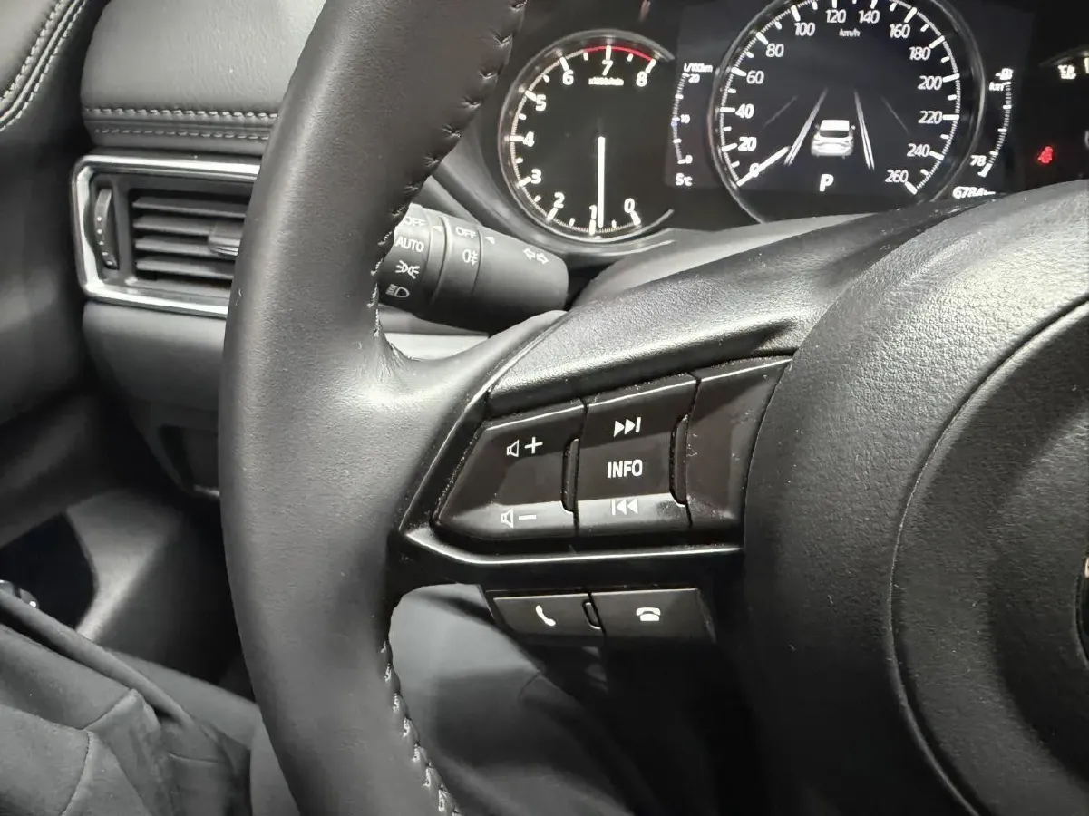 2022 MAXUS XinTu V90 2.0T 150HP L4 6AT,autocango,china used car exporter,china ev exporter,chinese used car exporter,chinese used ev exporter