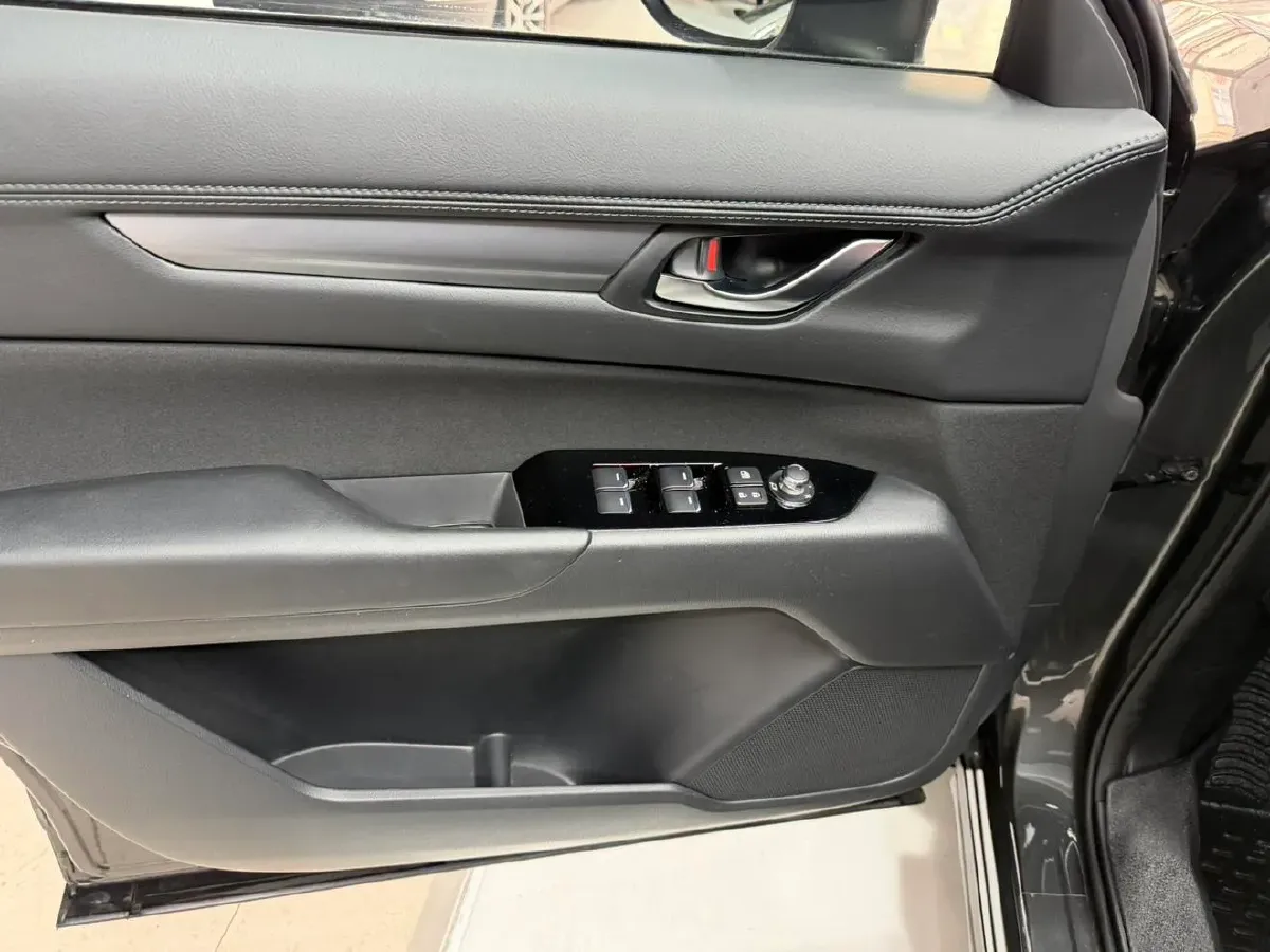 2022 MAXUS XinTu V90 2.0T 150HP L4 6AT,autocango,china used car exporter,china ev exporter,chinese used car exporter,chinese used ev exporter