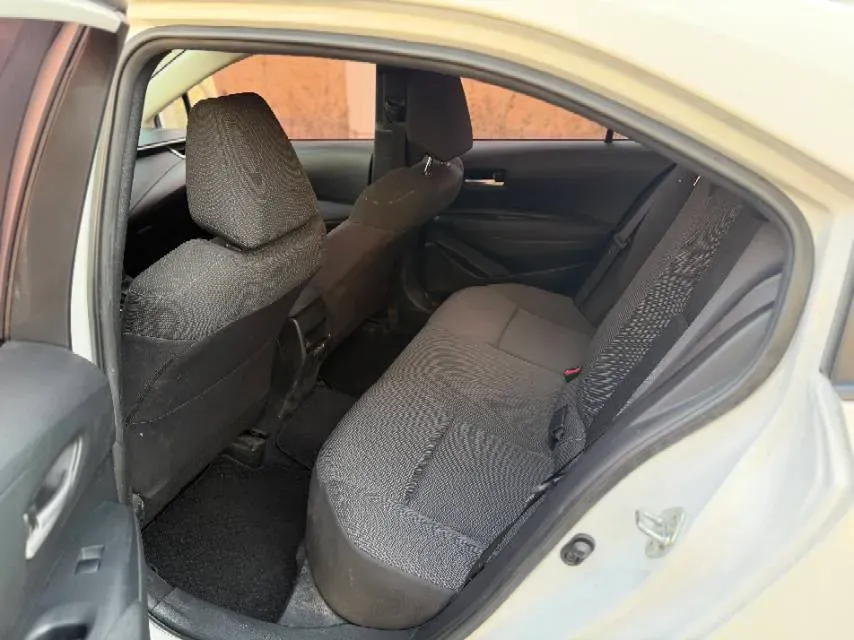 2021 Toyota Corolla 1.2T 116HP L4 CVT,autocango,china used car exporter,china ev exporter,chinese used car exporter,chinese used ev exporter