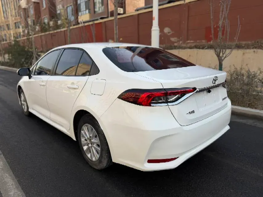 2021 Toyota Corolla 1.2T 116HP L4 CVT,autocango,china used car exporter,china ev exporter,chinese used car exporter,chinese used ev exporter