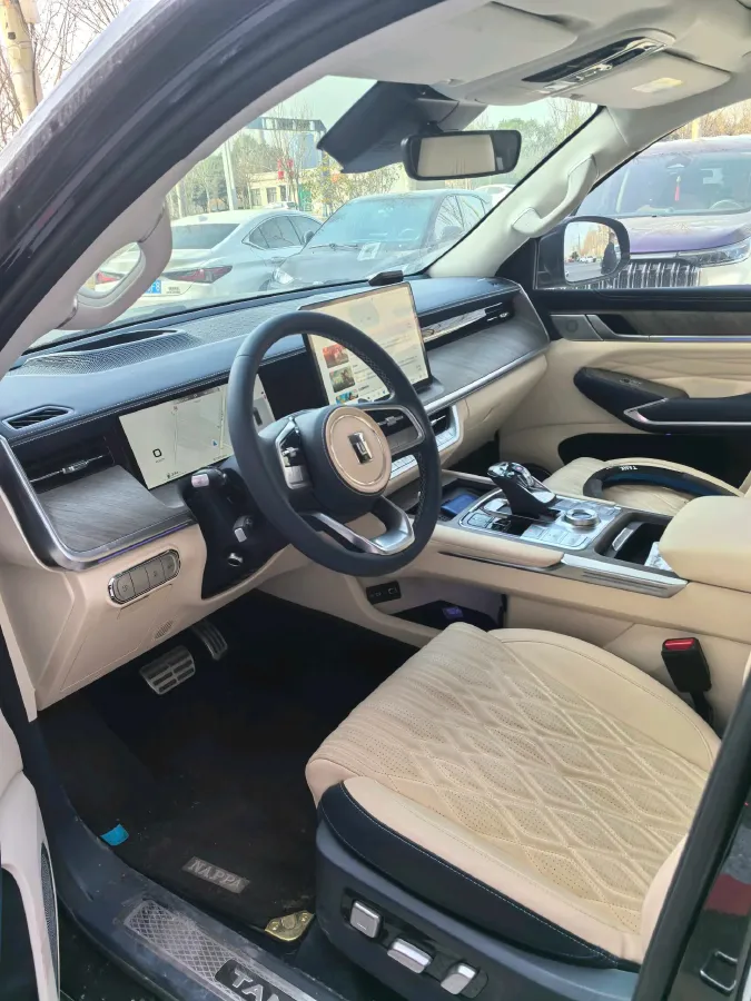 2023 Tank 500 2.0T 252HP L4 9AT PHEV 37.1KWH,autocango,china used car exporter,china ev exporter,chinese used car exporter,chinese used ev exporter