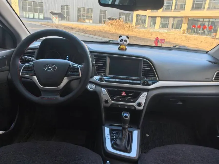 2016 Hyundai Elantra 1.6L 130HP L4 6AT,autocango,china used car exporter,china ev exporter,chinese used car exporter,chinese used ev exporter