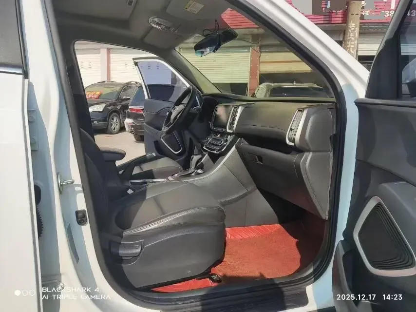 2018 Hyundai ix35 2.0L 160HP L4 6AT,autocango,china used car exporter,china ev exporter,chinese used car exporter,chinese used ev exporter