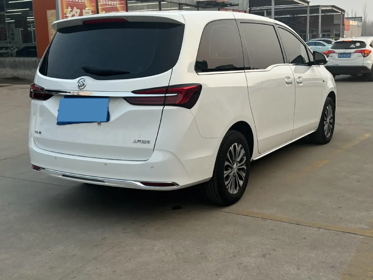2023 Buick GL8 2.0T 237HP L4 9AT,autocango,china used car exporter,china ev exporter,chinese used car exporter,chinese used ev exporter