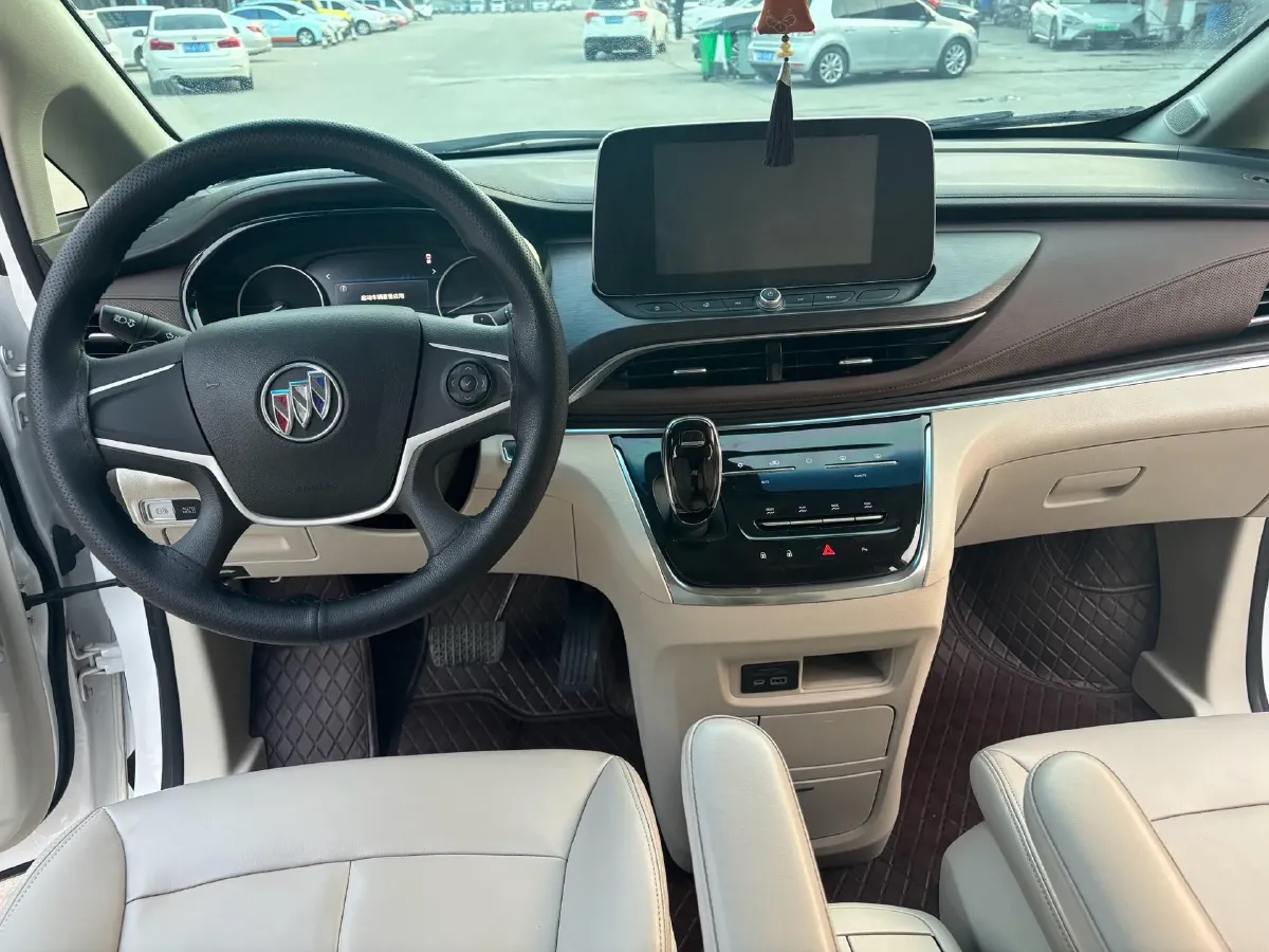 2023 Buick GL8 2.0T 237HP L4 9AT,autocango,china used car exporter,china ev exporter,chinese used car exporter,chinese used ev exporter