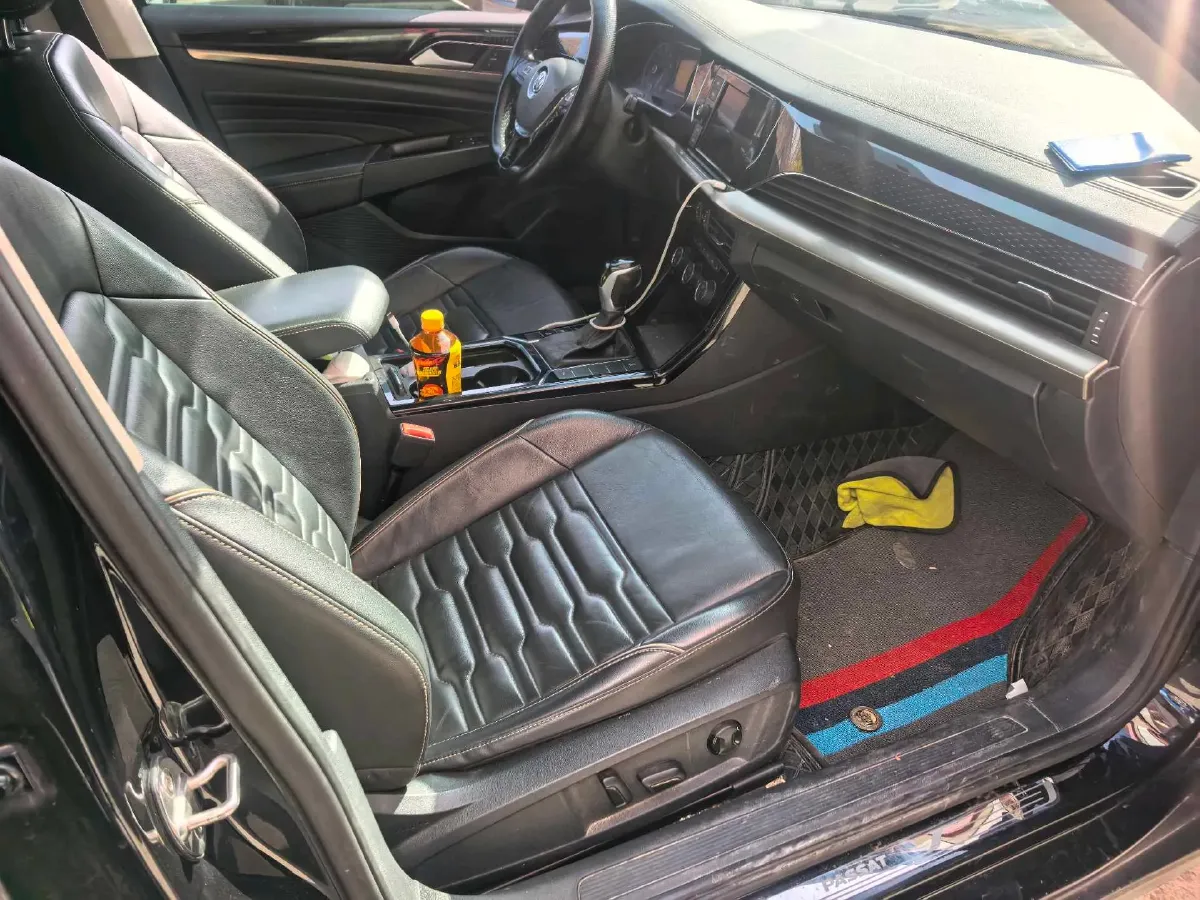 2019 Skoda Kodiak 2.0T 186HP L4 7DCT,autocango,china used car exporter,china ev exporter,chinese used car exporter,chinese used ev exporter