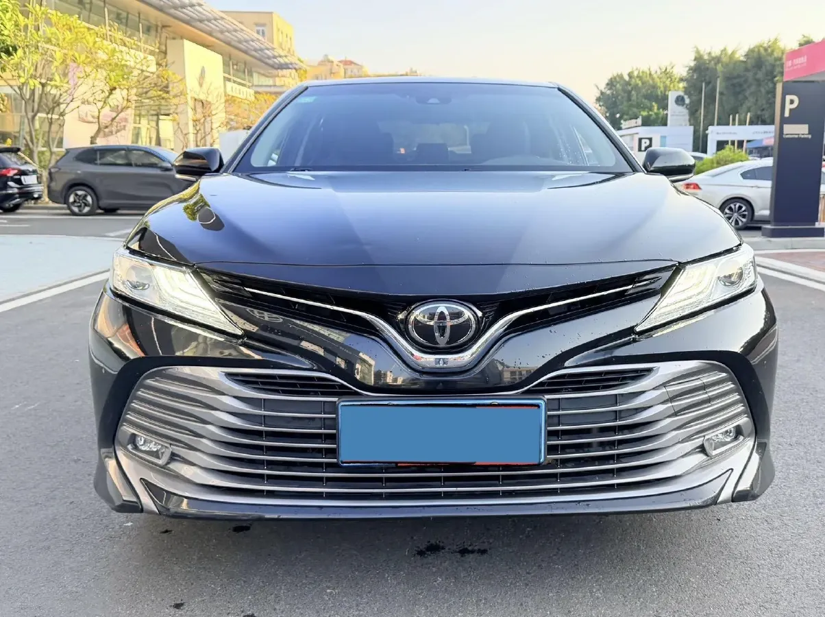 2019 Toyota Camry 2.0L 178HP L4 CVT,autocango,china used car exporter,china ev exporter,chinese used car exporter,chinese used ev exporter