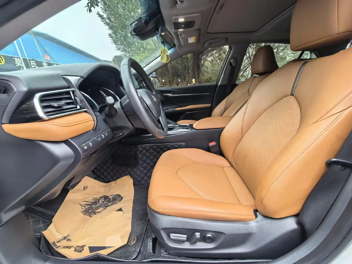 2023 Toyota Camry 2.0L 177HP L4 CVT,autocango,china used car exporter,china ev exporter,chinese used car exporter,chinese used ev exporter