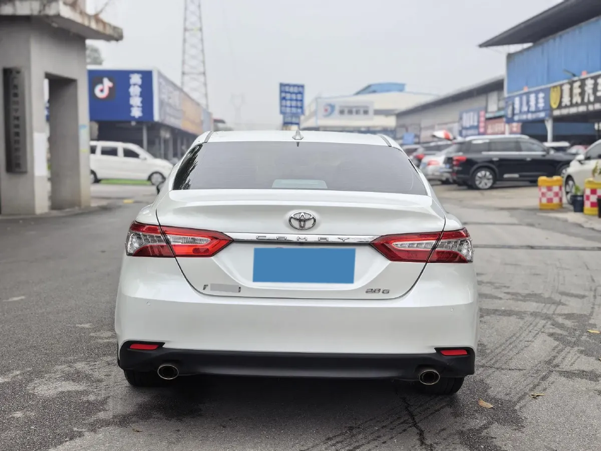 2023 Toyota Camry 2.0L 177HP L4 CVT,autocango,china used car exporter,china ev exporter,chinese used car exporter,chinese used ev exporter