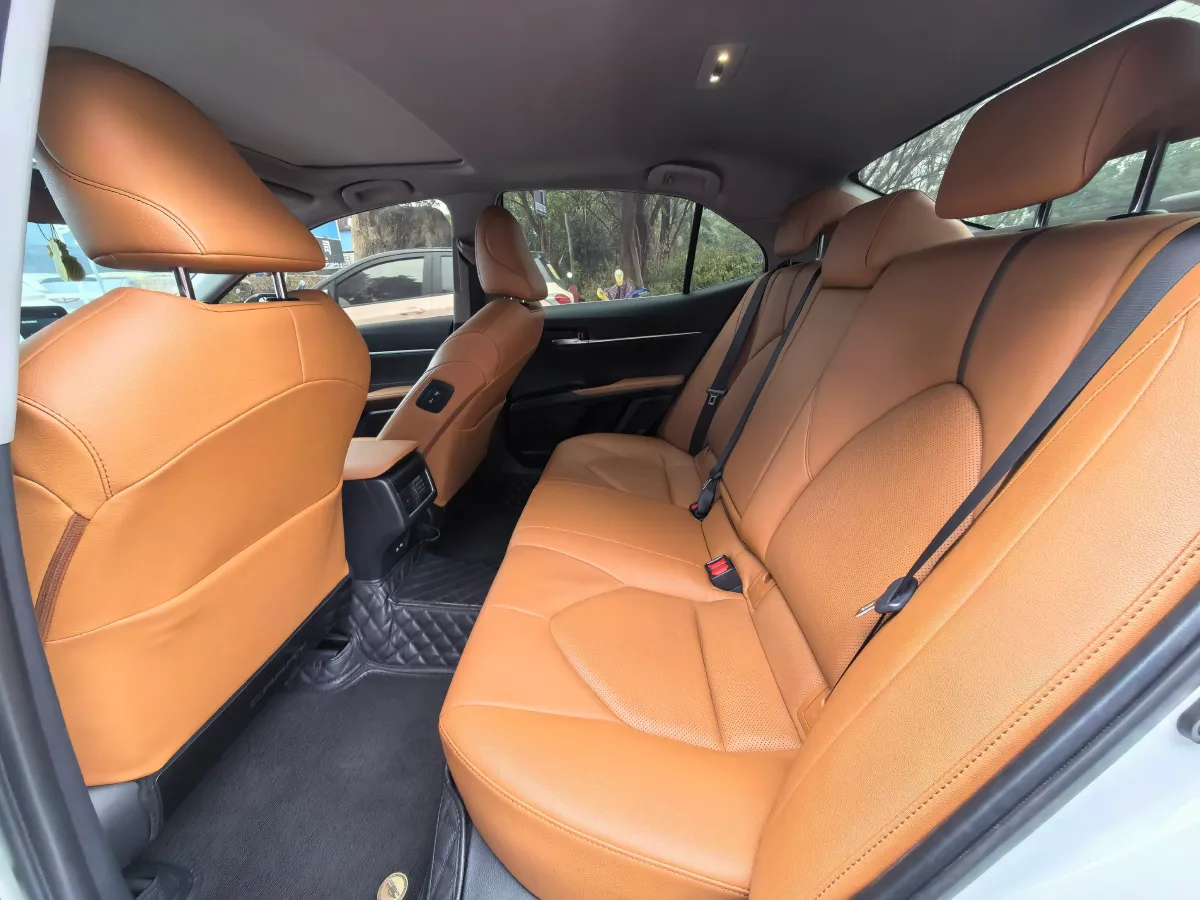 2023 Toyota Camry 2.0L 177HP L4 CVT,autocango,china used car exporter,china ev exporter,chinese used car exporter,chinese used ev exporter