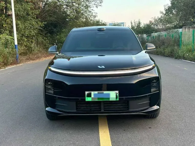 2025 Li L6 Range Extended 154HP L4 REEV,autocango,china used car exporter,china ev exporter,chinese used car exporter,chinese used ev exporter