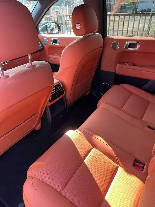 2025 Li L6 Range Extended 154HP L4 REEV,autocango,china used car exporter,china ev exporter,chinese used car exporter,chinese used ev exporter