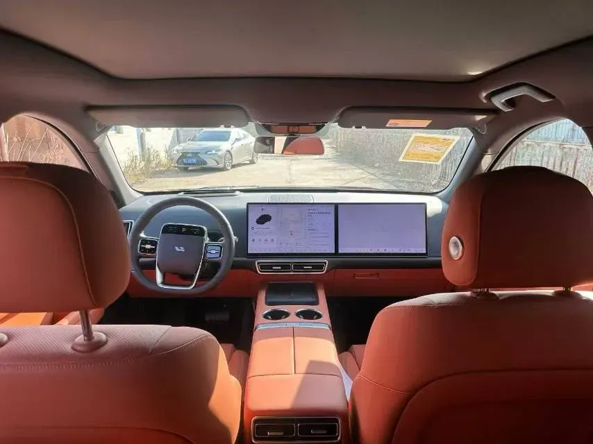 2025 Li L6 Range Extended 154HP L4 REEV,autocango,china used car exporter,china ev exporter,chinese used car exporter,chinese used ev exporter