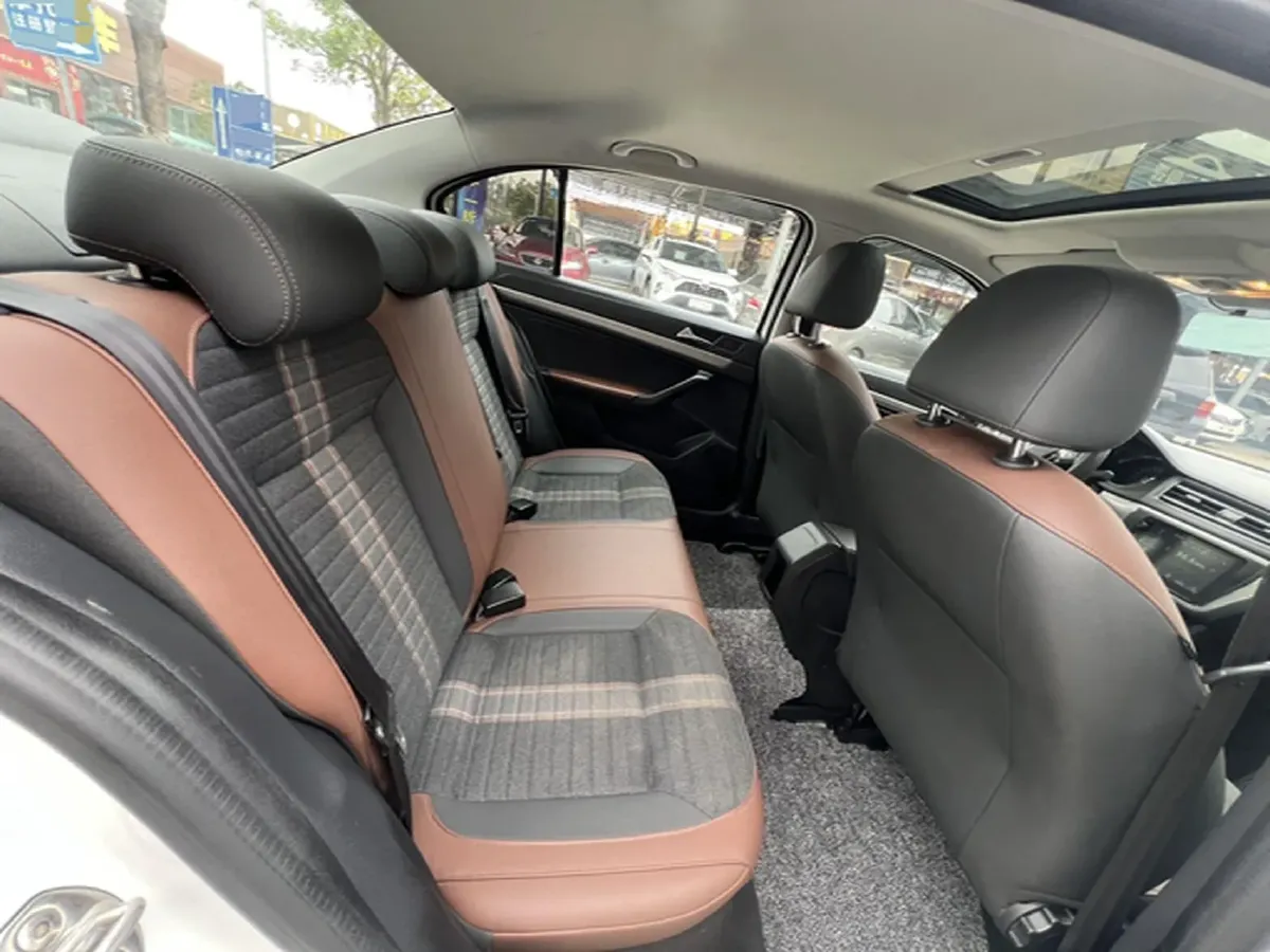 2019 Citroen C4L 1.2T 136HP L3 6AT,autocango,china used car exporter,china ev exporter,chinese used car exporter,chinese used ev exporter