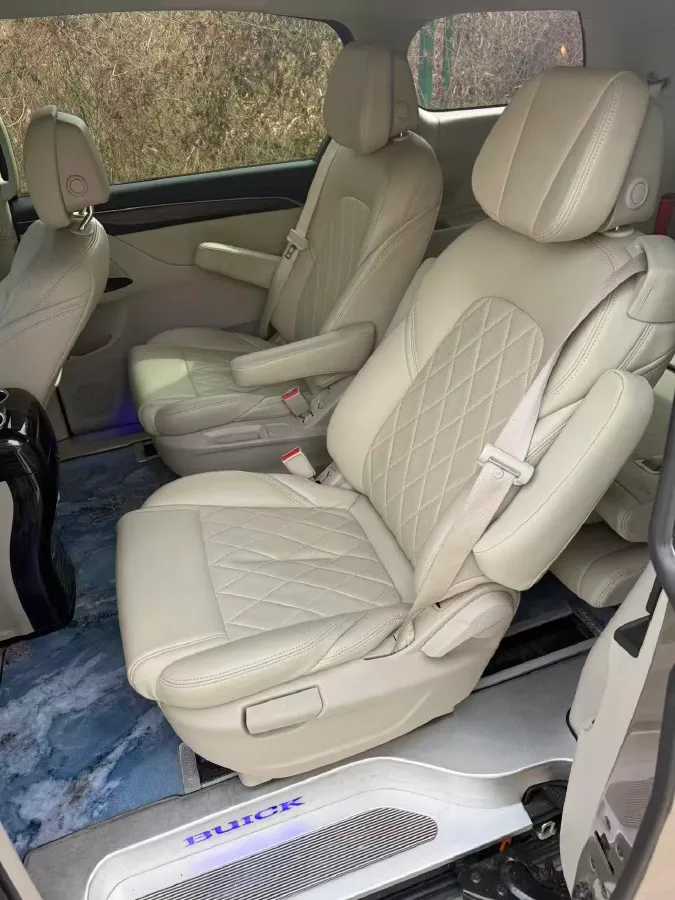 2023 Buick GL8 2.0T 237HP L4 9AT,autocango,china used car exporter,china ev exporter,chinese used car exporter,chinese used ev exporter