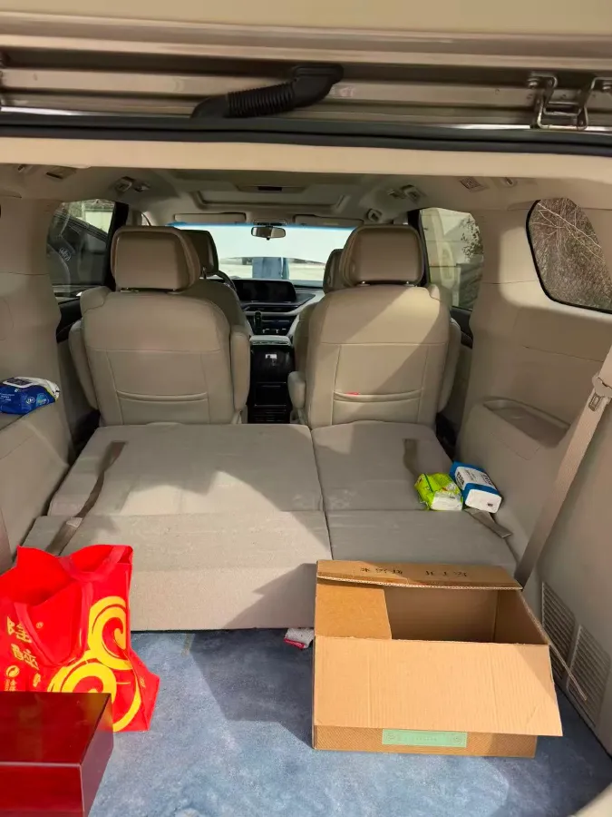 2023 Buick GL8 2.0T 237HP L4 9AT,autocango,china used car exporter,china ev exporter,chinese used car exporter,chinese used ev exporter