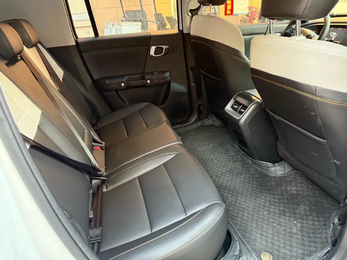 2024 Beijing BJ30 1.5T 188HP L4 7DCT,autocango,china used car exporter,china ev exporter,chinese used car exporter,chinese used ev exporter