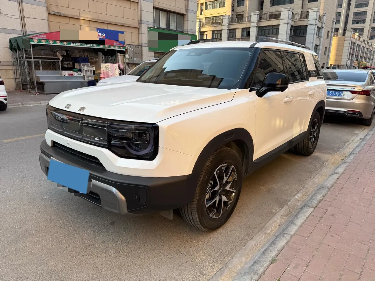 2024 Beijing BJ30 1.5T 188HP L4 7DCT,autocango,china used car exporter,china ev exporter,chinese used car exporter,chinese used ev exporter