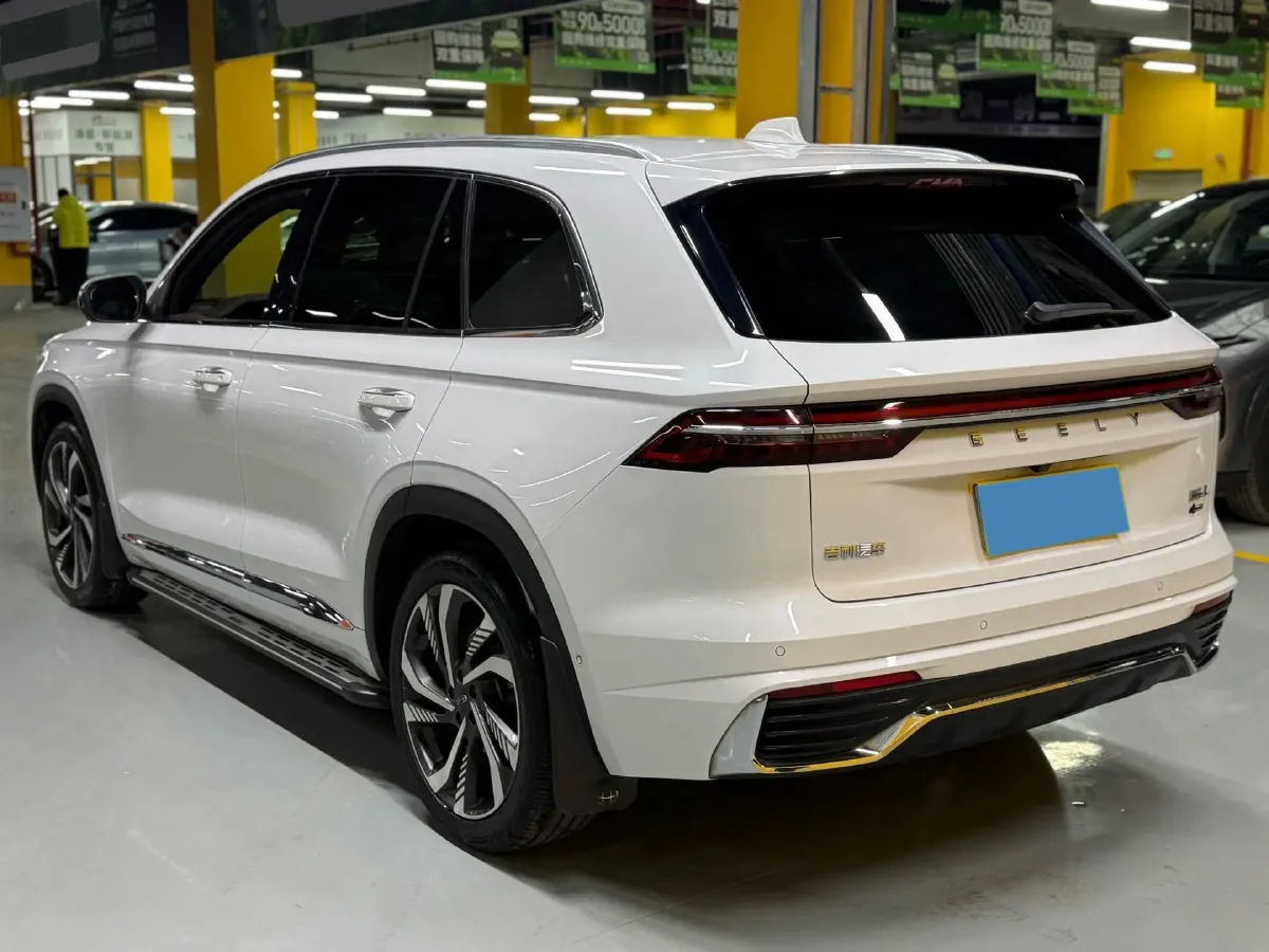 2021 Geely Monjaro 2.0T 218HP L4 7DCT,autocango,china used car exporter,china ev exporter,chinese used car exporter,chinese used ev exporter