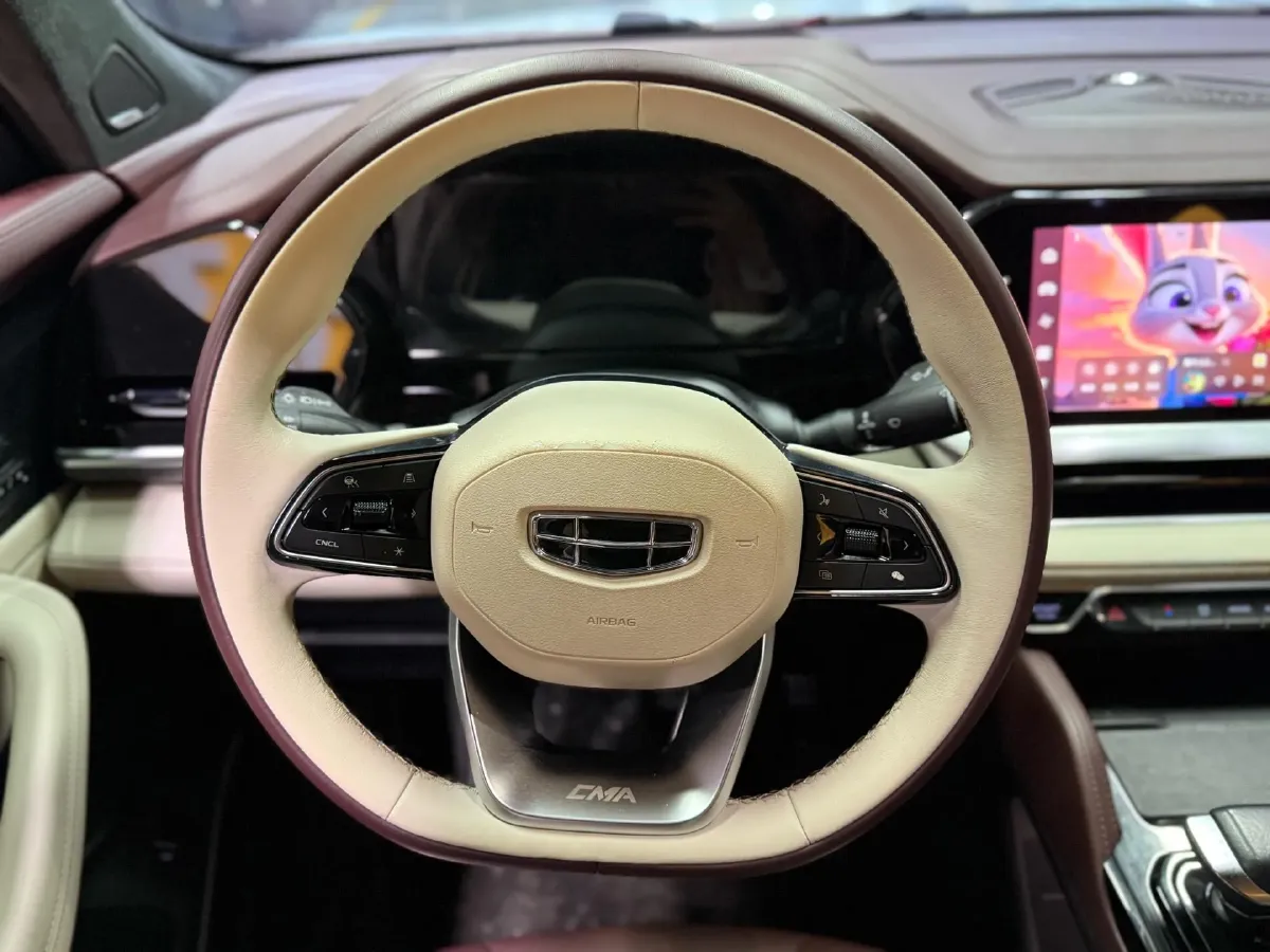 2021 Geely Monjaro 2.0T 218HP L4 7DCT,autocango,china used car exporter,china ev exporter,chinese used car exporter,chinese used ev exporter