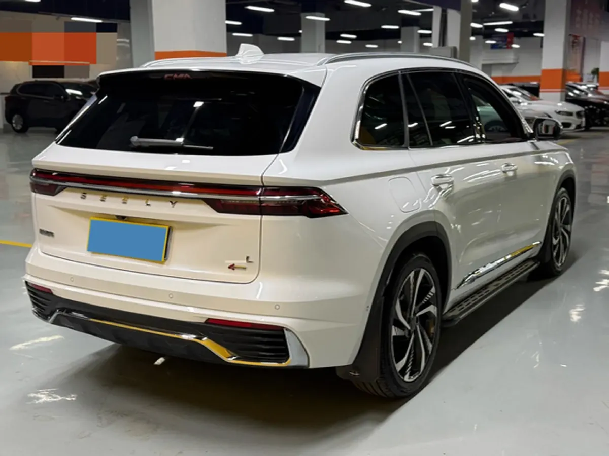 2021 Geely Monjaro 2.0T 218HP L4 7DCT,autocango,china used car exporter,china ev exporter,chinese used car exporter,chinese used ev exporter