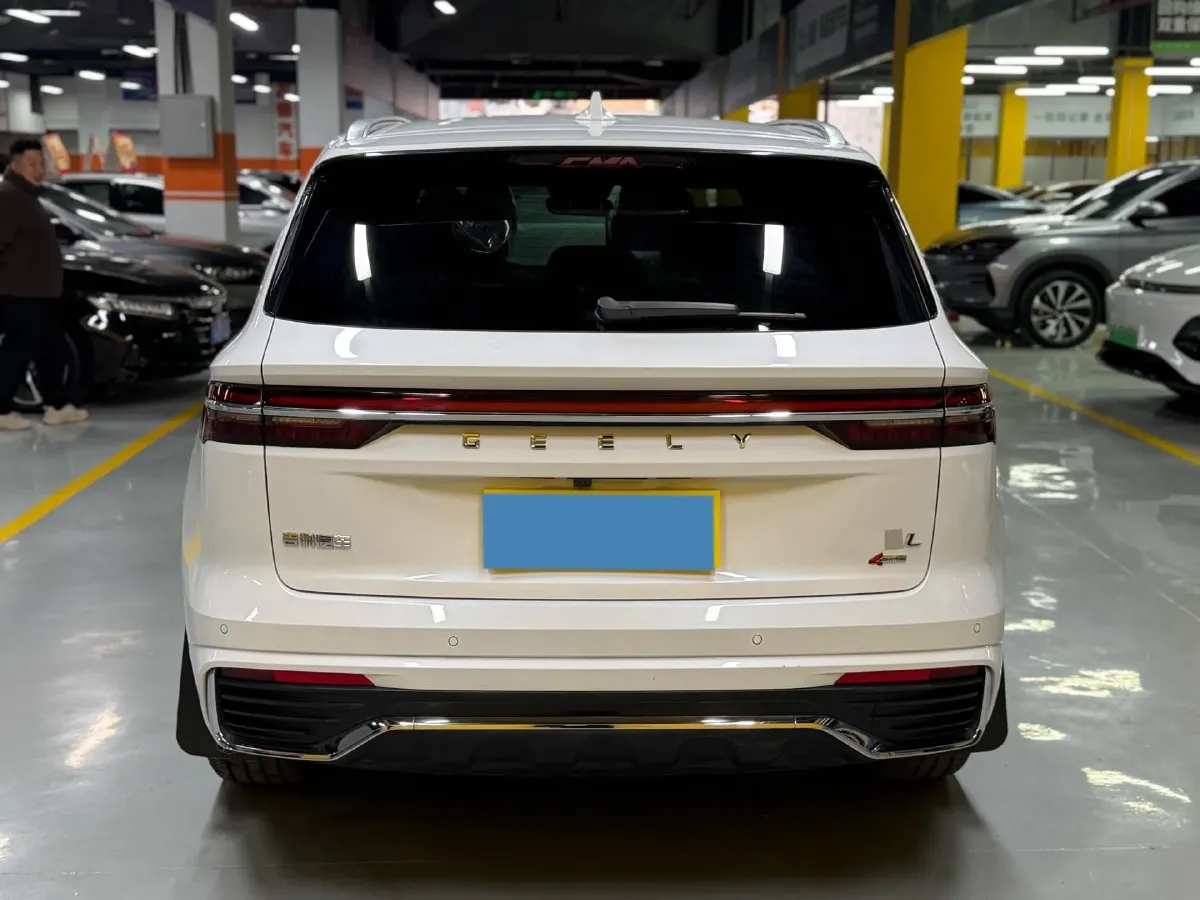 2021 Geely Monjaro 2.0T 218HP L4 7DCT,autocango,china used car exporter,china ev exporter,chinese used car exporter,chinese used ev exporter