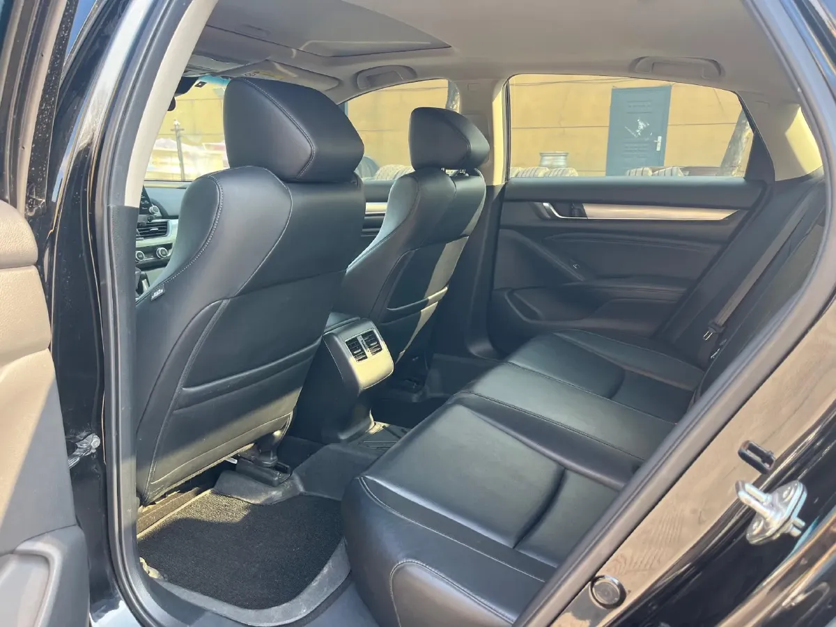 2018 Honda Accord 1.5T 194HP L4 CVT,autocango,china used car exporter,china ev exporter,chinese used car exporter,chinese used ev exporter