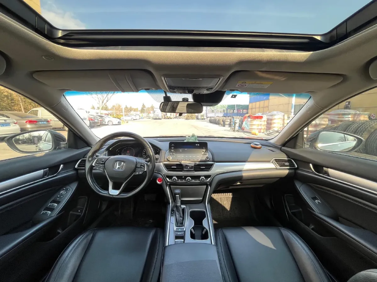 2018 Honda Accord 1.5T 194HP L4 CVT,autocango,china used car exporter,china ev exporter,chinese used car exporter,chinese used ev exporter