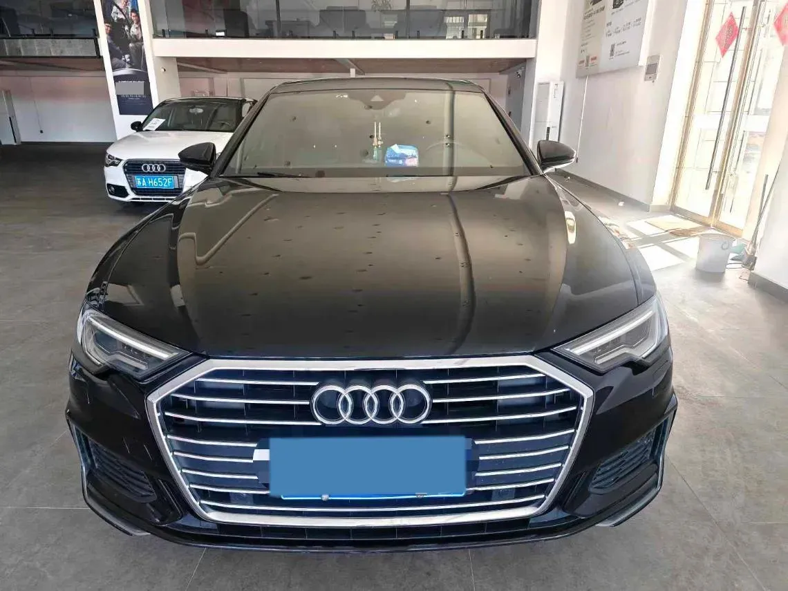 2021 Audi A6L 2.0T 224HP L4 7DCT,autocango,china used car exporter,china ev exporter,chinese used car exporter,chinese used ev exporter