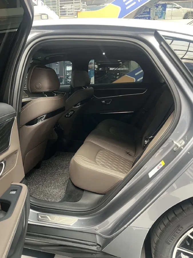 2023 BYD Han 1.5T 139HP L4 E-CVT PHEV 18.316KWH,autocango,china used car exporter,china ev exporter,chinese used car exporter,chinese used ev exporter