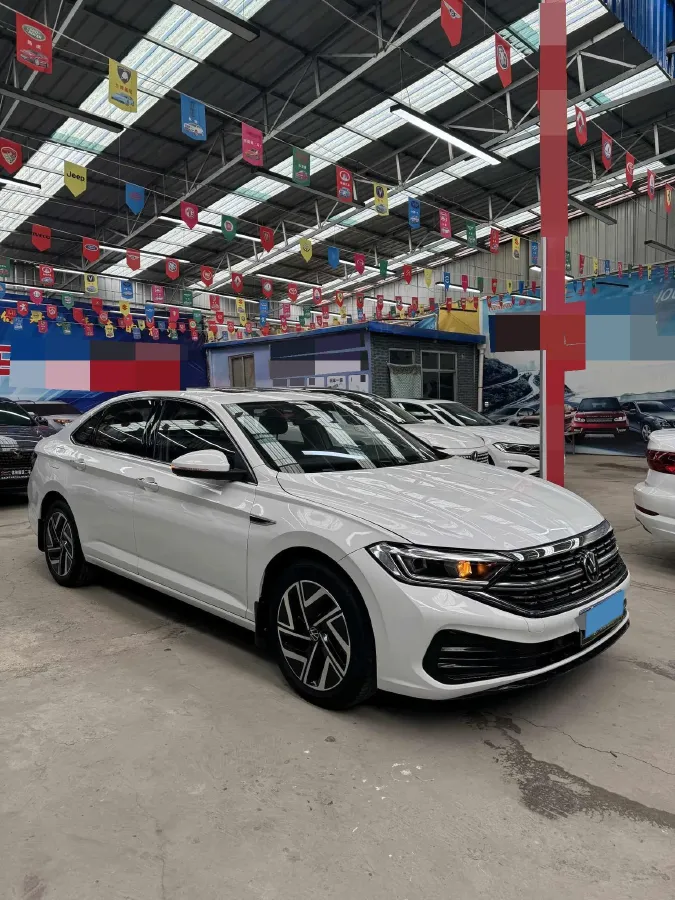 2023 Volkswagen Sagitar 1.5T 160HP L4 7DCT,autocango,china used car exporter,china ev exporter,chinese used car exporter,chinese used ev exporter