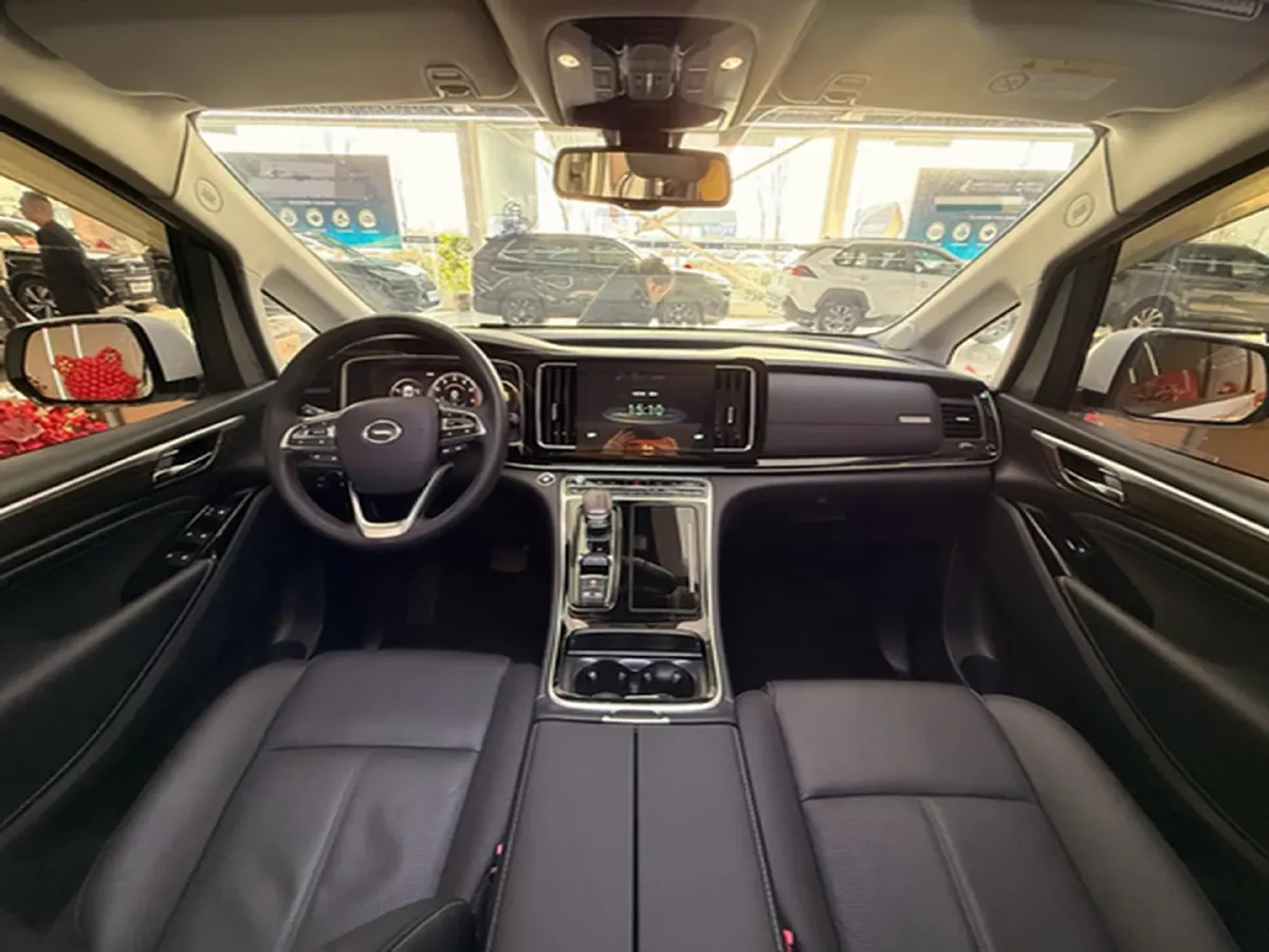 2021 GAC Trumpchi M8 2.0T 252HP L4 8AT,autocango,china used car exporter,china ev exporter,chinese used car exporter,chinese used ev exporter