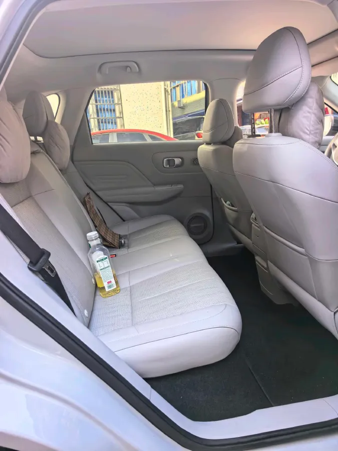 2025 Leapmotor B10 BEV 67.1KWH,autocango,china used car exporter,china ev exporter,chinese used car exporter,chinese used ev exporter