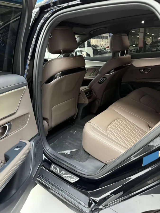 2023 BYD Han 1.5T 139HP L4 E-CVT PHEV 18.316KWH,autocango,china used car exporter,china ev exporter,chinese used car exporter,chinese used ev exporter