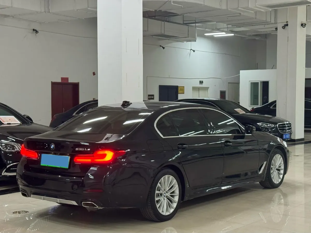 2020 BMW 5 Series 2.0T 184HP L4 8AT PHEV 17.7KWH,autocango,china used car exporter,china ev exporter,chinese used car exporter,chinese used ev exporter