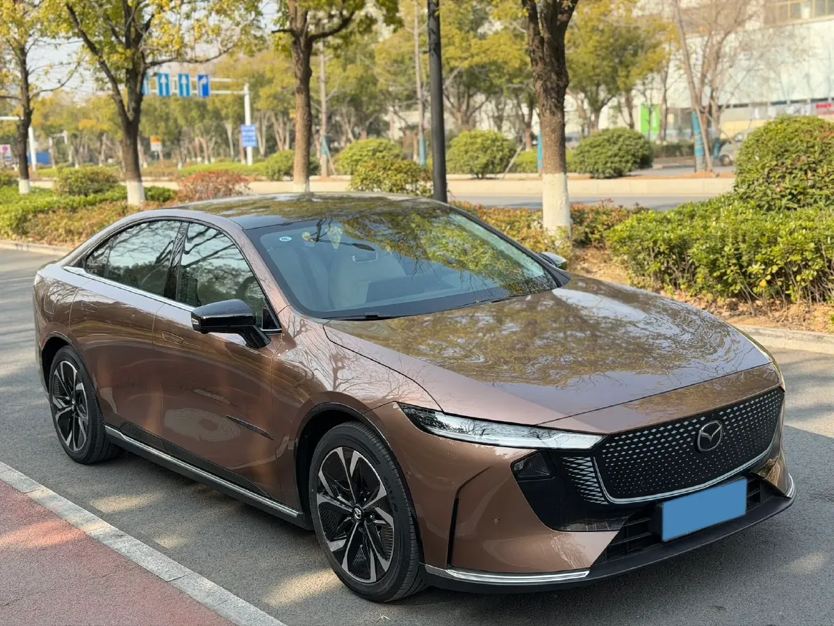 2024 Mazda EZ-6 BEV 56.1KWH,autocango,china used car exporter,china ev exporter,chinese used car exporter,chinese used ev exporter