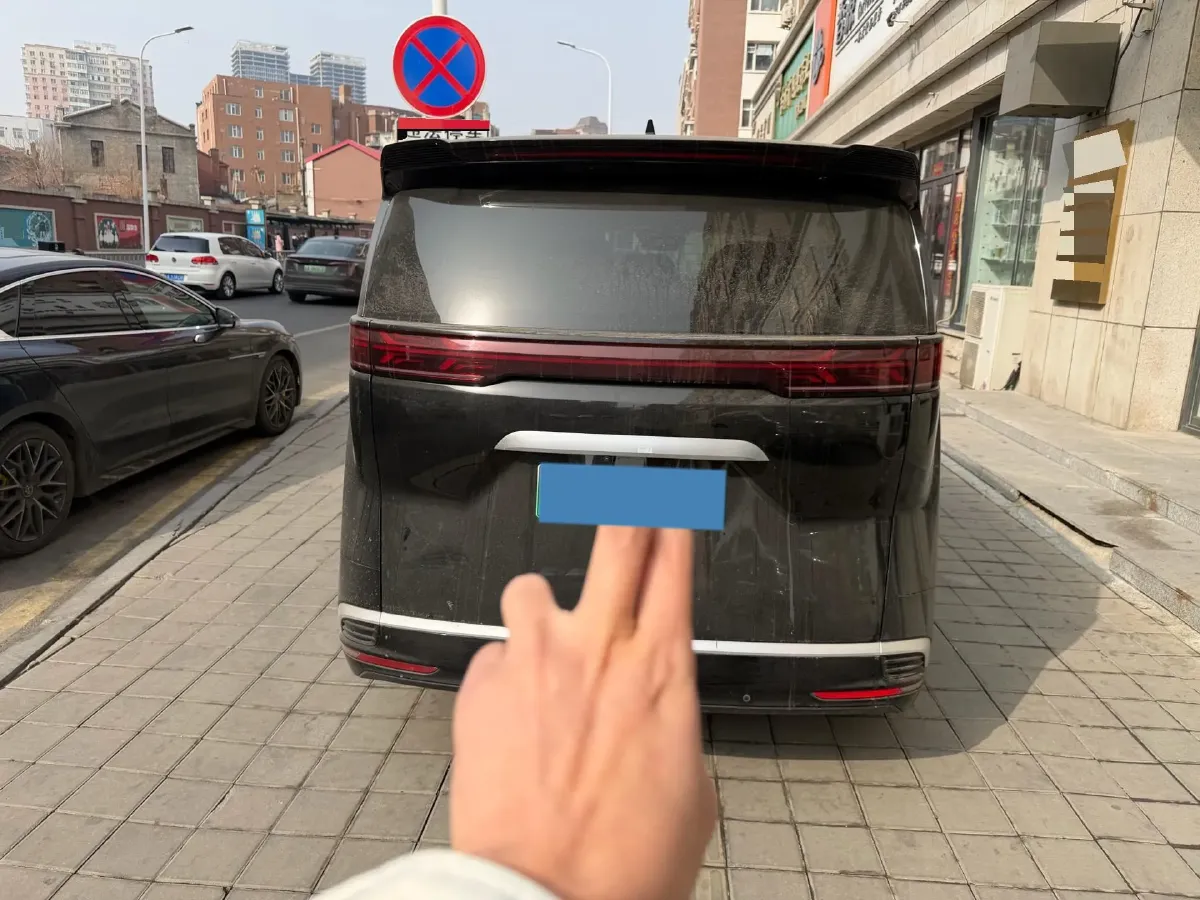 2022 Mercedes-Benz GLC Class 2.0T 197HP L4 9AT,autocango,china used car exporter,china ev exporter,chinese used car exporter,chinese used ev exporter