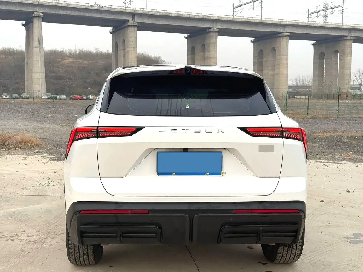 2022 Jetour DASHING 1.6T 197HP L4 7DCT,autocango,china used car exporter,china ev exporter,chinese used car exporter,chinese used ev exporter