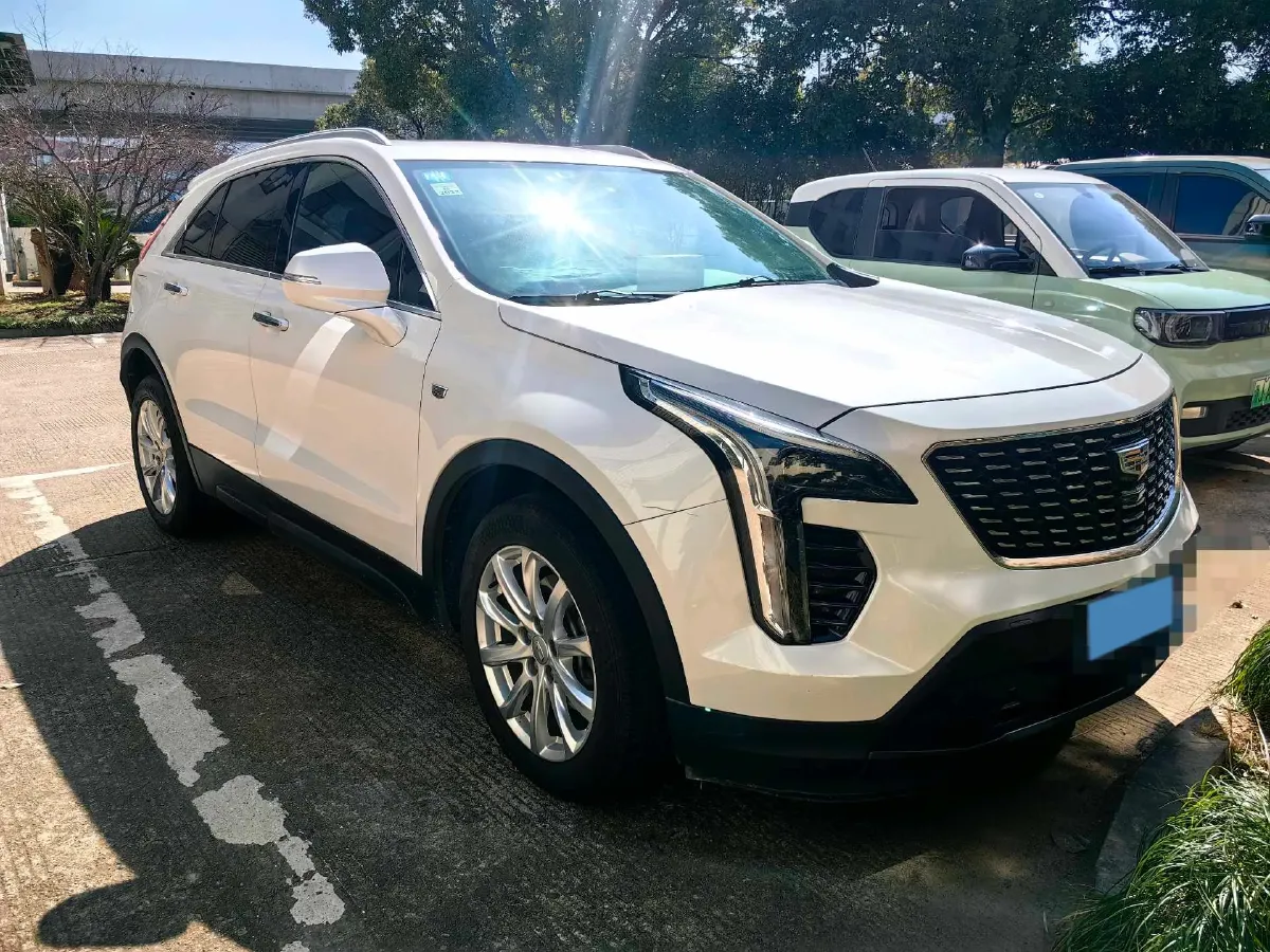 2021 Cadillac XT4 2.0T 237HP L4 9AT,autocango,china used car exporter,china ev exporter,chinese used car exporter,chinese used ev exporter
