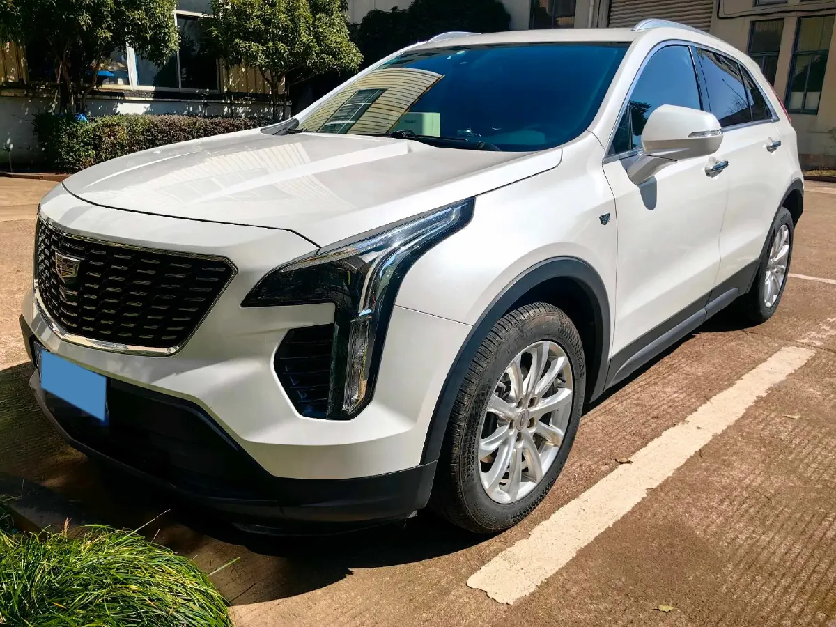 2021 Cadillac XT4 2.0T 237HP L4 9AT,autocango,china used car exporter,china ev exporter,chinese used car exporter,chinese used ev exporter