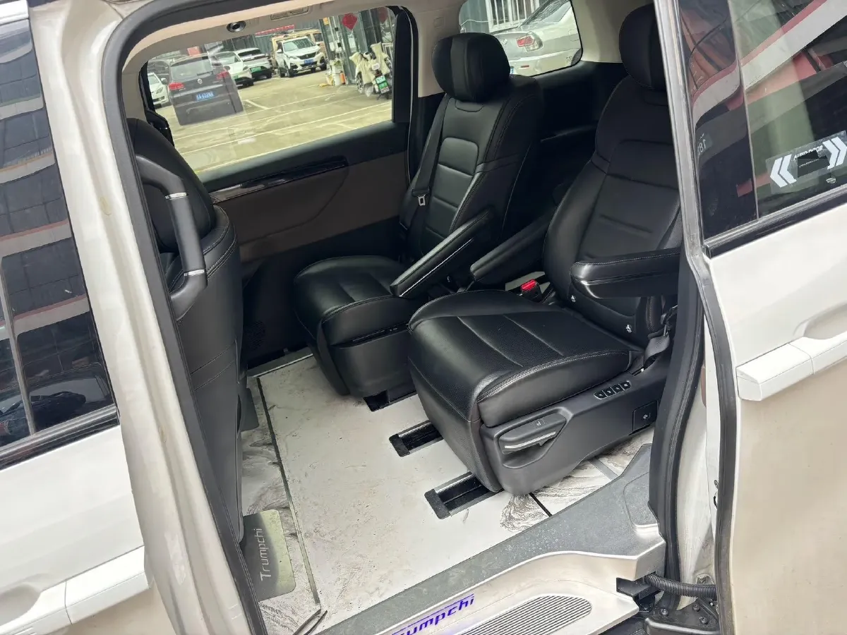 2024 GAC Trumpchi E8 2.0L 140HP L4 2DHT PHEV 25.57KWH,autocango,china used car exporter,china ev exporter,chinese used car exporter,chinese used ev exporter