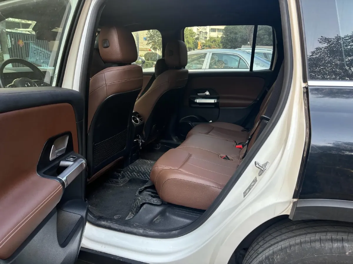 2022 Mercedes-Benz GLB Class 1.3T 163HP L4 7DCT,autocango,china used car exporter,china ev exporter,chinese used car exporter,chinese used ev exporter