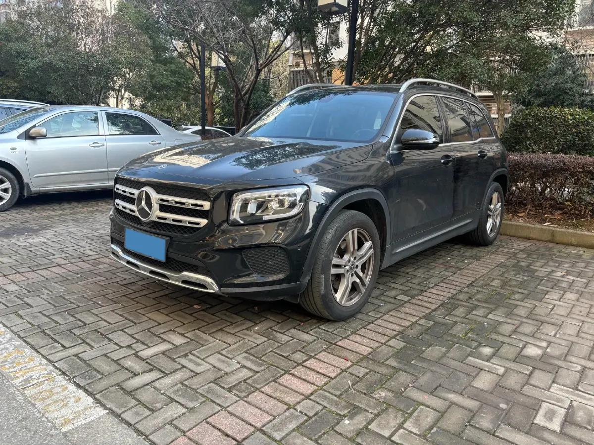 2022 Mercedes-Benz GLB Class 1.3T 163HP L4 7DCT,autocango,china used car exporter,china ev exporter,chinese used car exporter,chinese used ev exporter