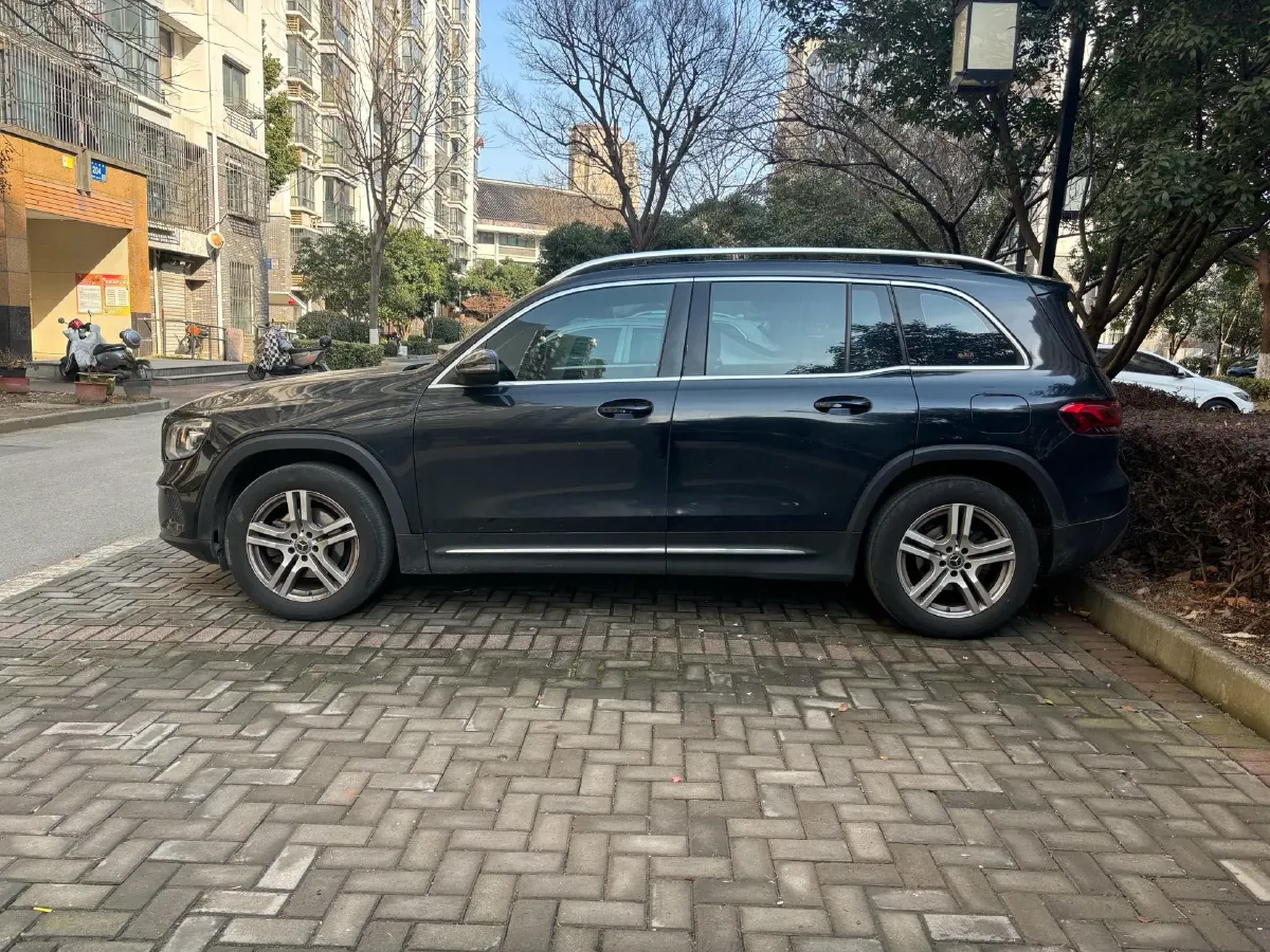 2022 Mercedes-Benz GLB Class 1.3T 163HP L4 7DCT,autocango,china used car exporter,china ev exporter,chinese used car exporter,chinese used ev exporter