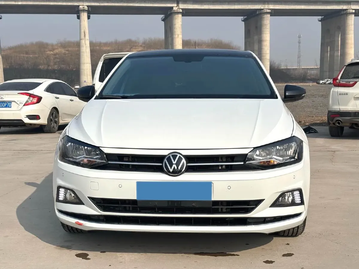 2023 Volkswagen Polo 1.5L 110HP L4 6AT,autocango,china used car exporter,china ev exporter,chinese used car exporter,chinese used ev exporter