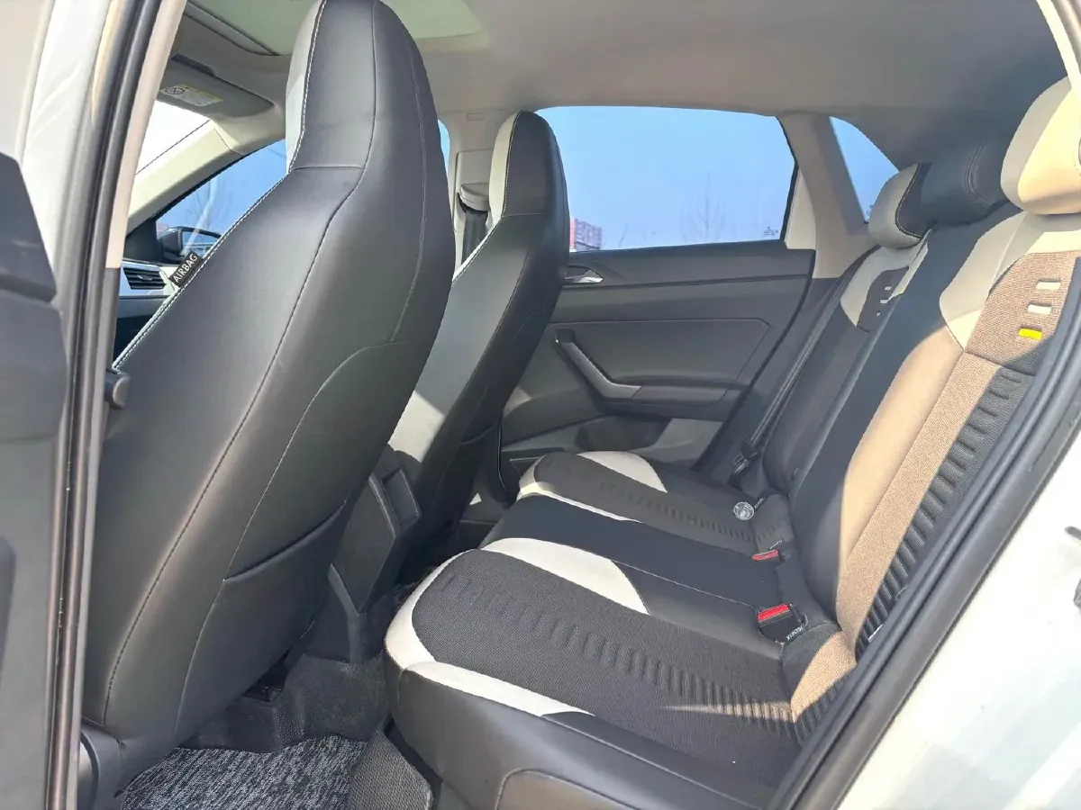 2023 Volkswagen Polo 1.5L 110HP L4 6AT,autocango,china used car exporter,china ev exporter,chinese used car exporter,chinese used ev exporter